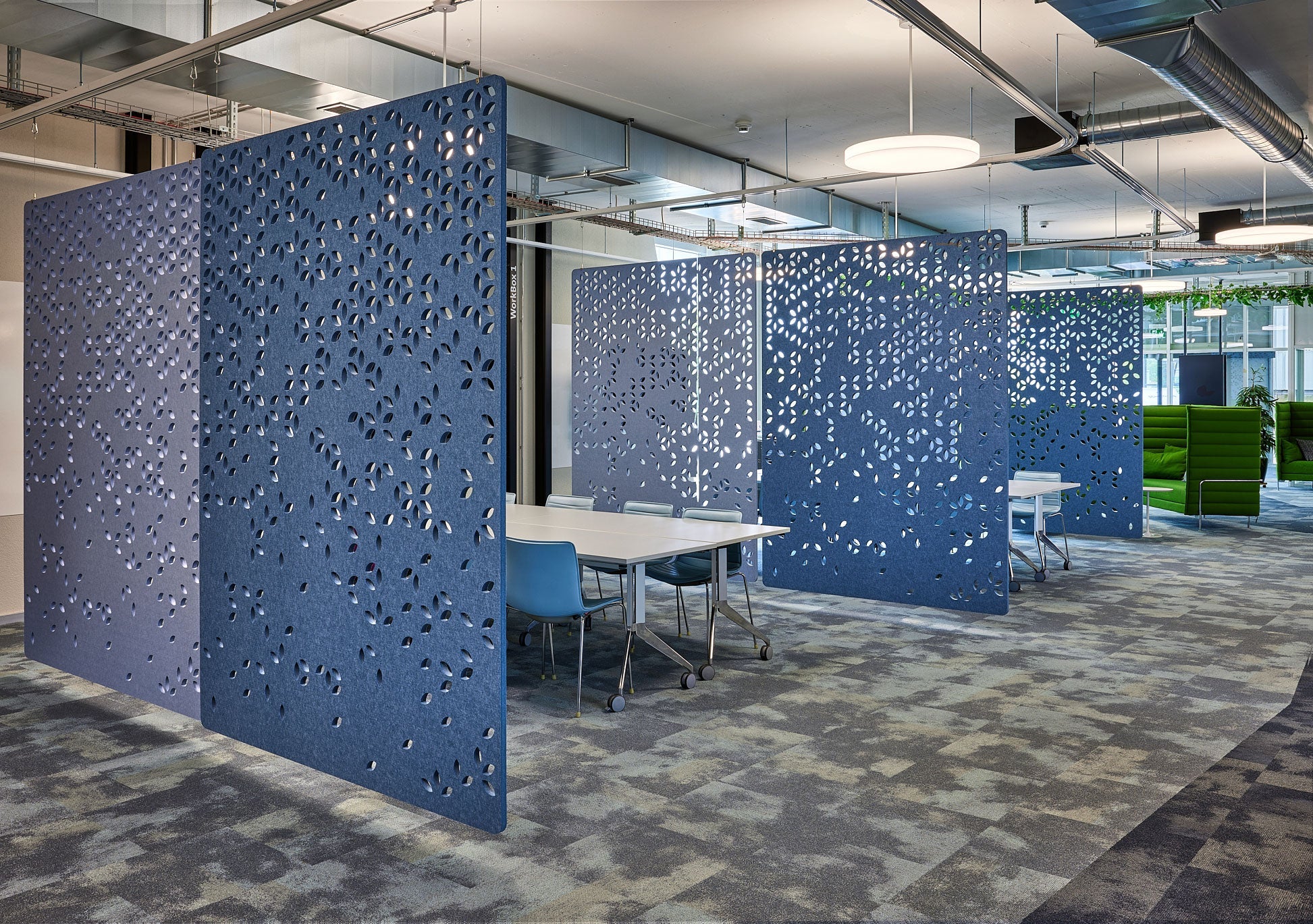 Room Dividers: Acoustic Privacy Without Permanent Walls